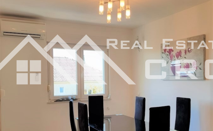 Apartment on the Ciovo Island with a beautiful sea view, for sale (4)