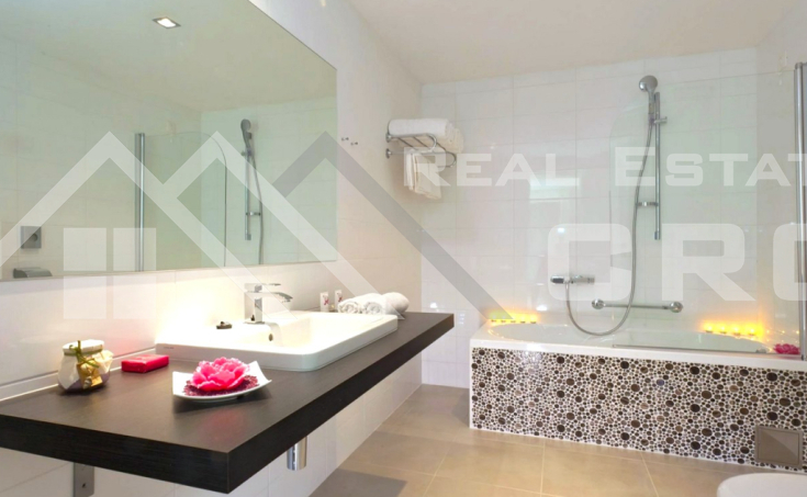 Luxury boutique hotel in the second row from the sea, near Rogoznica, for sale (5)