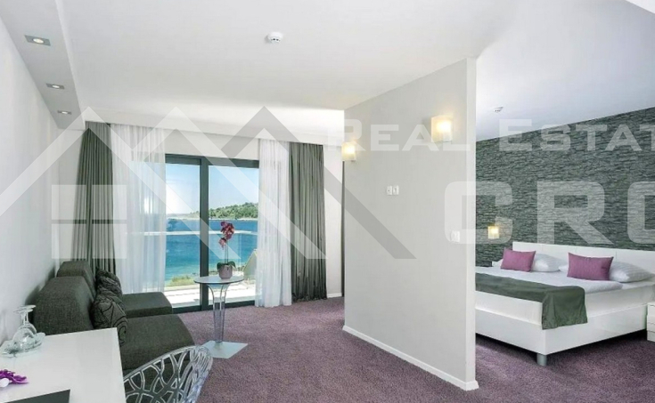 Luxury boutique hotel in the second row from the sea, near Rogoznica, for sale (6)