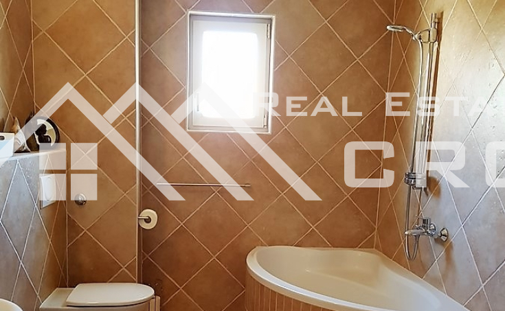 Two-storey apartment with an amazing sea view on Ciovo Island, for sale (2)