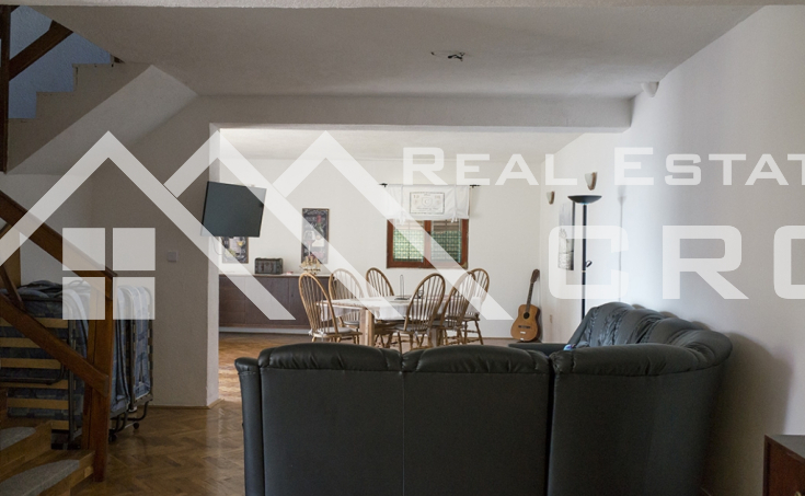 House with a sea view near Rogoznica for sale (5)