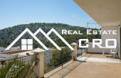 House with a sea view near Rogoznica for sale (4)