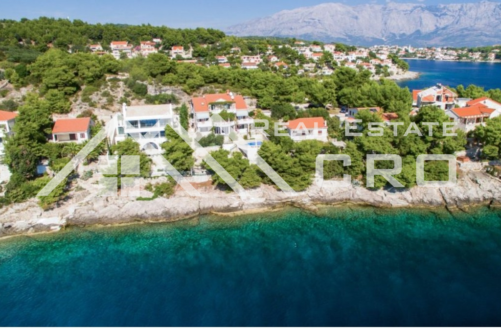 Brac properties Villa in the first row to the sea for sale, Brac