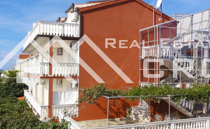 Attractive property on the southern side of Ciovo Island, for sale (12)