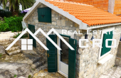 Detached house on an extremely atrractive location, for sale, Splitska, Brac island (8)