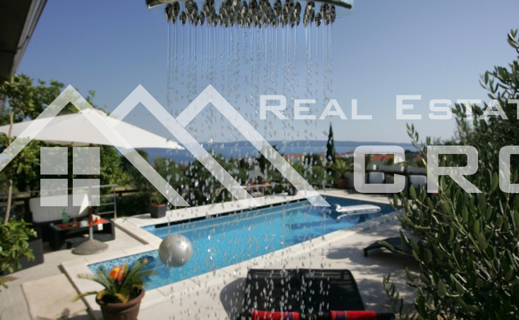 Villa with beautiful sea view for sale, Ciovo Island (2)