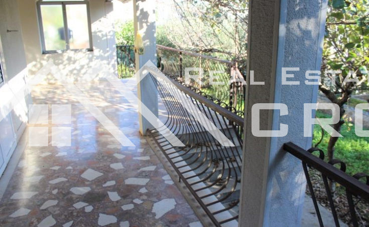 Family house with sea view on Ciovo Island, for sale (5)