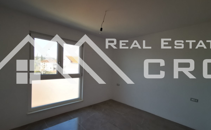 Penthouse in the first row to the sea for sale, Ciovo Island (11)