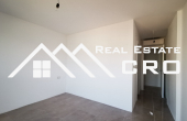 Penthouse in the first row to the sea for sale, Ciovo Island (12)