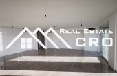 Penthouse in the first row to the sea for sale, Ciovo Island (19)