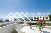 Fully furnished apartment house with a swimming pool, near the sea and a lovely beach, for sale (2)