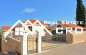 Magnificent stone villa with swimming pool and sea view on Brac Island, for sale (6)