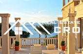 Magnificent stone villa with swimming pool and sea view on Brac Island, for sale (7)
