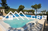 Magnificent stone villa with swimming pool and sea view on Brac Island, for sale (8)