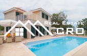 Beautiful villa in a quiet location with a lovely sea view, for sale (3)