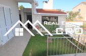 House with five apartments in attractive location on Ciovo Island, for sale  (2)