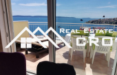 The apartment house with amazing sea view for sale, Ciovo Island (3)