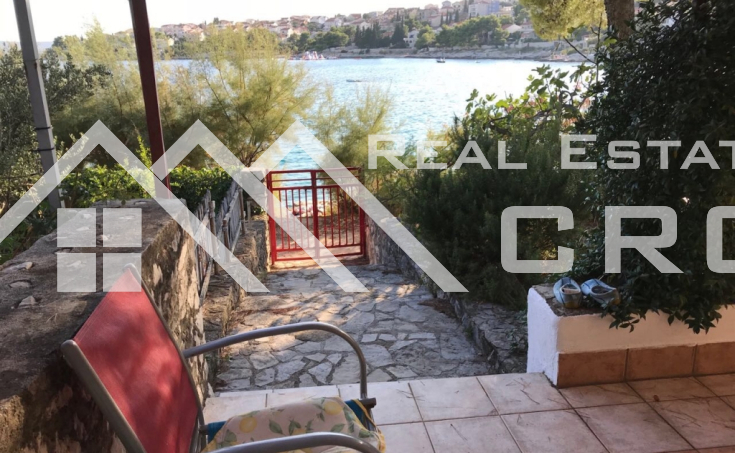 House in the first row to the sea for sale, Ciovo Island (20)