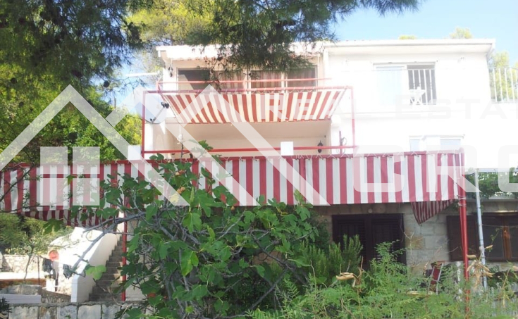 House in the first row to the sea for sale, Ciovo Island (29)