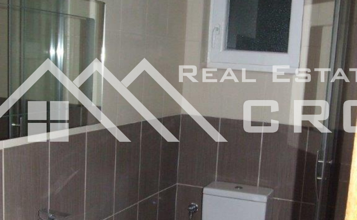 Apartment with a beautiful sea view in Supetar on the island of Brac for sale (3)