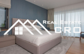 Luxurious villa in the first row to the sea for sale (15)
