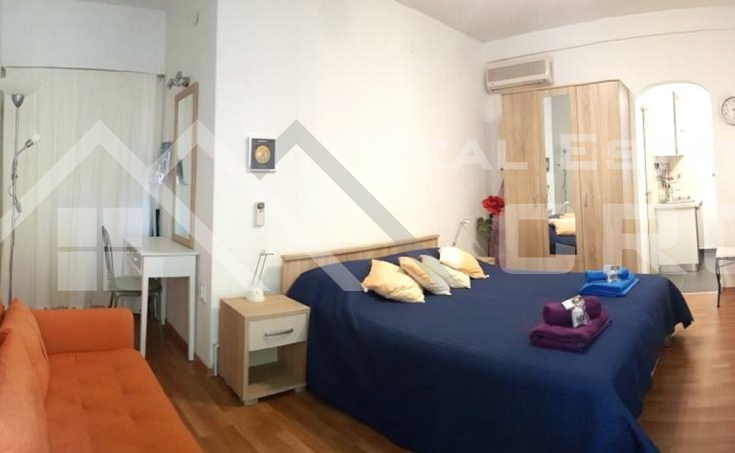 Detached apartment house in Supetar, for sale (16)