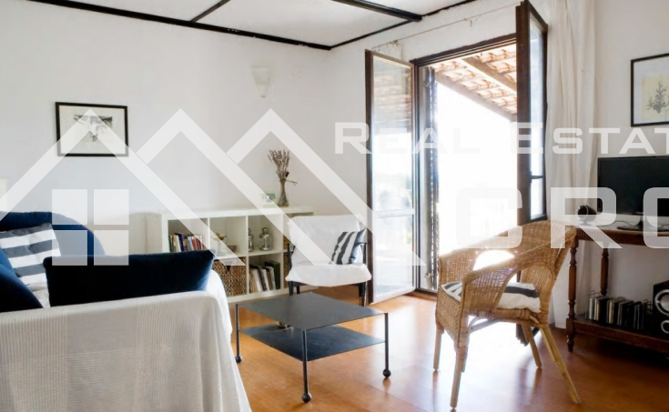 Semi-detached house with a beautiful sea view, in a quiet environment, for sale (2)