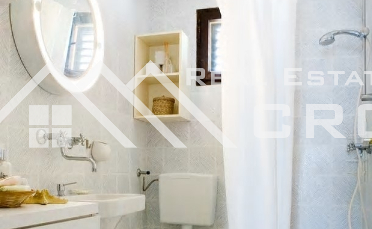 Semi-detached house with a beautiful sea view, in a quiet environment, for sale (7)