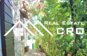 Beautiful stone house with big garden in Supetar, island Brac, for sale (2)