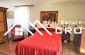 Beautiful stone house with big garden in Supetar, island Brac, for sale (7)