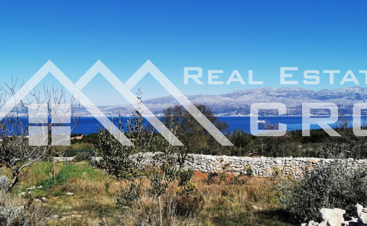 Farmland in a very attractive location with sea view, Brac Island, for sale (2)