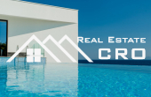 Korcula properties – Modern villa with overflow swimming pool in the first row to the sea on Korcula Island, for sale (1)