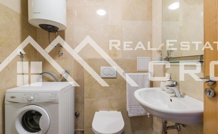 One-bedroom furnished apartment with sea view for sale (3)