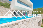 Luxurious villa with swimming pool and magnificent sea view, for sale (3)