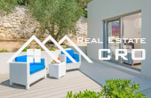 Luxurious villa with swimming pool and magnificent sea view, for sale (5)