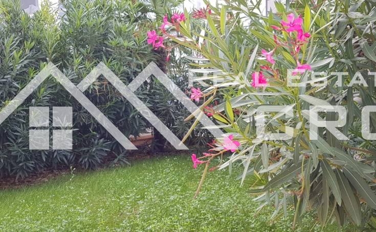 Modern two-bedroom apartment with beautiful garden for sale (6)