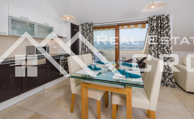 Two - bedroom furnished apartment with sea view for sale  (5)