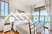 Modern villa with swimming pool in the first row to the sea, for sale (10)