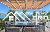 Modern villa with swimming pool in the first row to the sea, for sale (2)
