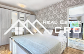 Modern villa with swimming pool in the first row to the sea, for sale (5)