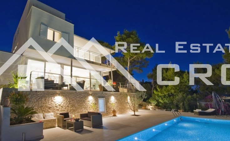 Brac properties - Modern villa with swimming pool and wonderful sea view, for sale, Brac Island