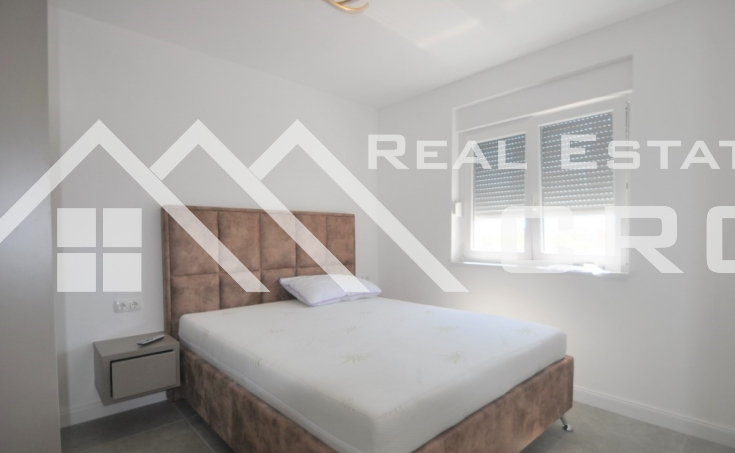 Newly-built apartment in a very attractive location for sale, Okrug Gornji, Ciovo (7)