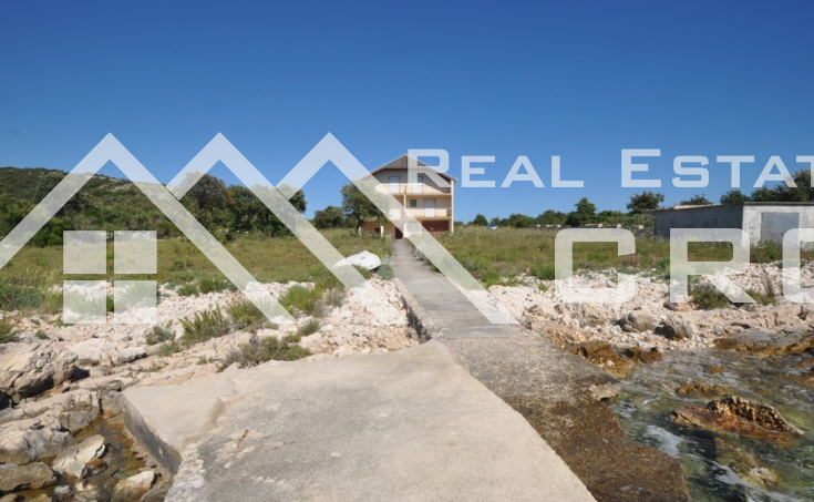 House in the first row to the sea for sale, vicinity of Rogoznica (2)