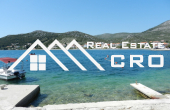 Detached house in attractive location, first row to the sea, vicinity of Trogir (2)