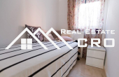 Podstrana properties – Two-bedroom furnished apartment near wonderful beach for sale (4)