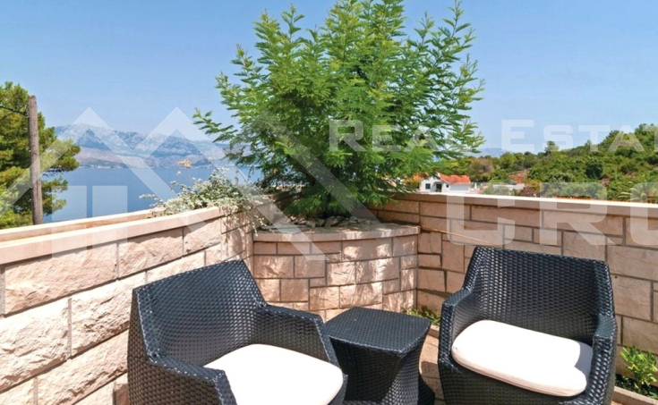 Large apartment house with a swimming pool and a beautiful sea view, for sale (10)