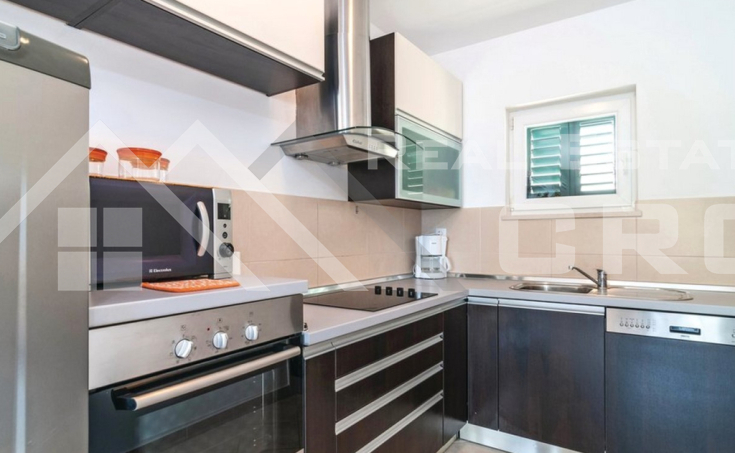 Large apartment house with a swimming pool and a beautiful sea view, for sale (6)