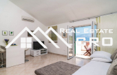 Apartment house with swimming pool and wonderful sea view, for sale (6)