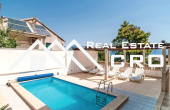 Large apartment house with a swimming pool and a beautiful sea view, for sale (13)