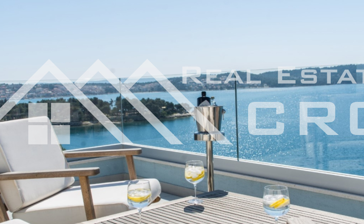 Ciovo properties – Luxurious penthouse with panoramic sea view, for sale